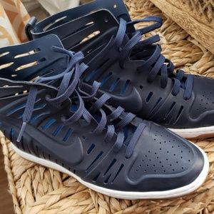 Nike Wedge Perforated Sneakers